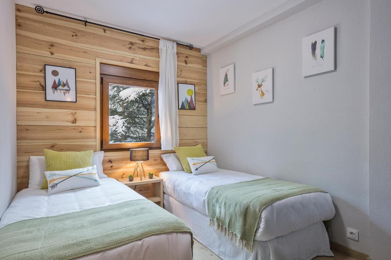 Apartamento Renovado Baqueira 1500 Apartment Naut Aran ภายนอก รูปภาพ